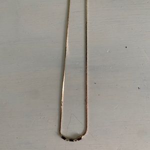 Beautiful gold colored necklace w/ Crystal charms